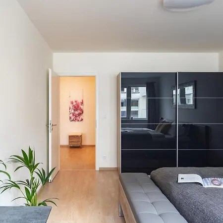 Prague Days - Exclusive Condo In Trendy Neighbourhood Exterior photo