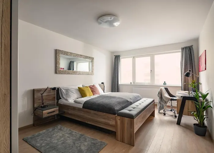 Prague Days - Exclusive Condo In Trendy Neighbourhood