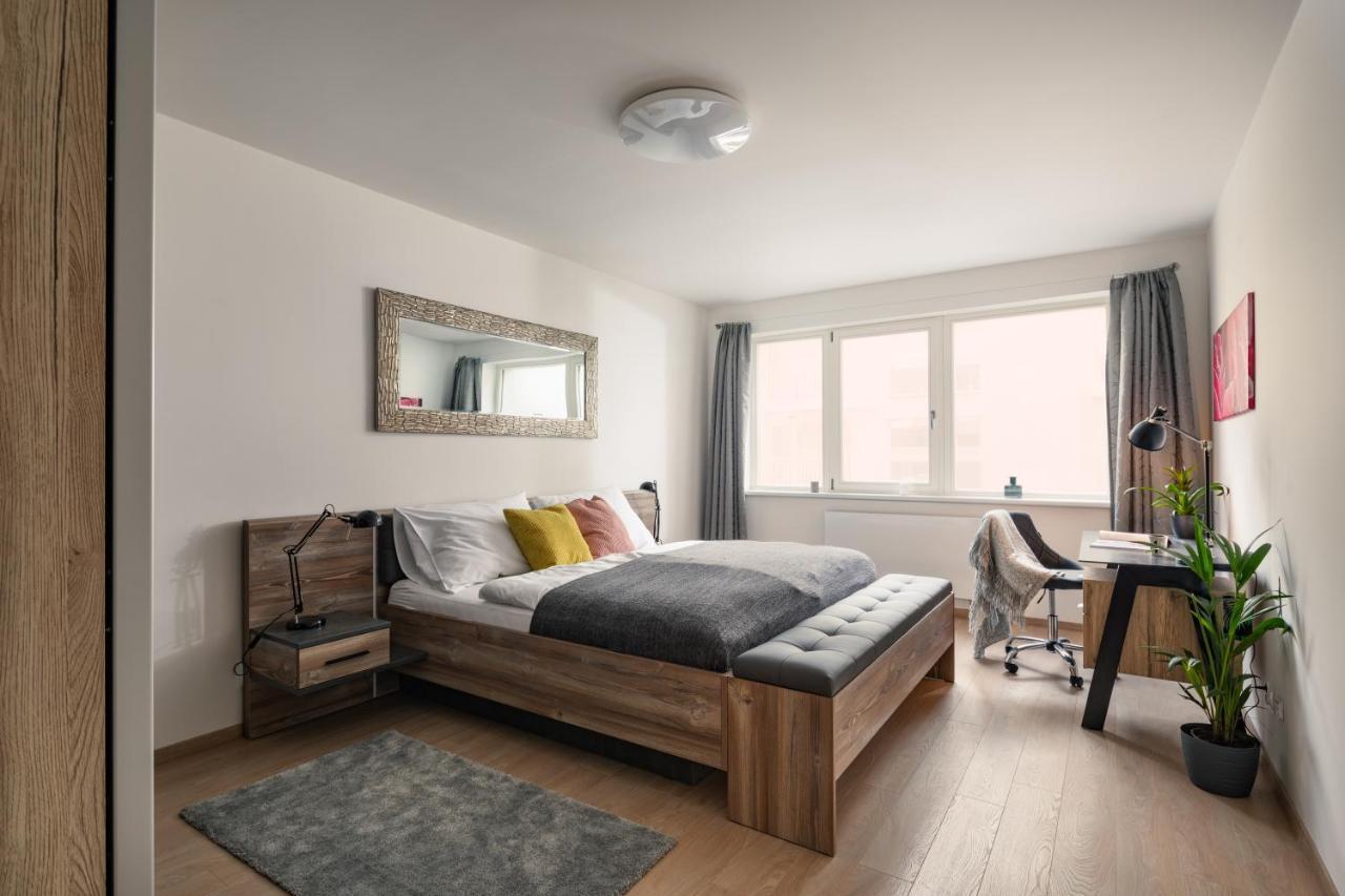 Apartment Days - Exclusive In Trendy Neighbourhood