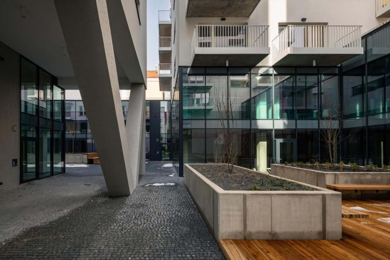 Apartment Days - Exclusive In Trendy Neighbourhood Prague